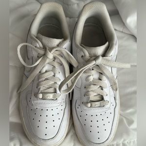 Nike Air Force 1 ‘07 White Leather